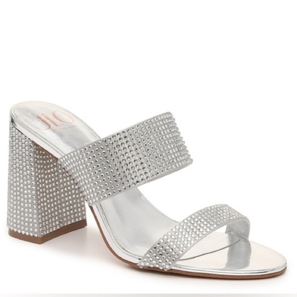 NWT Jlo Silver Rhinestone Brita Heels